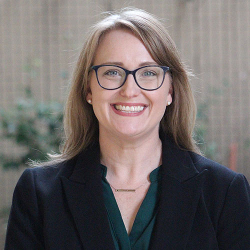 Jamie Threatt Headshot